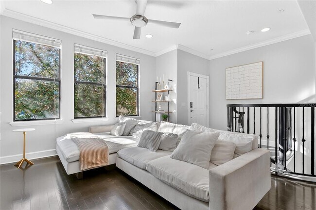 Photo - 548 Copley Ln