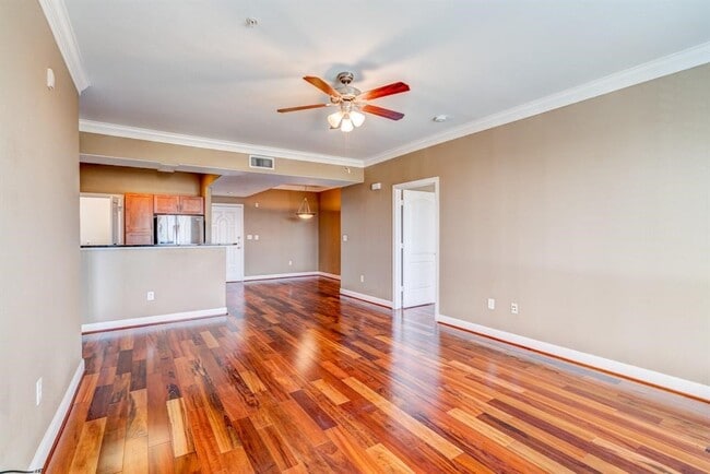 Building Photo - 2299 Lone Star Dr Unit 446