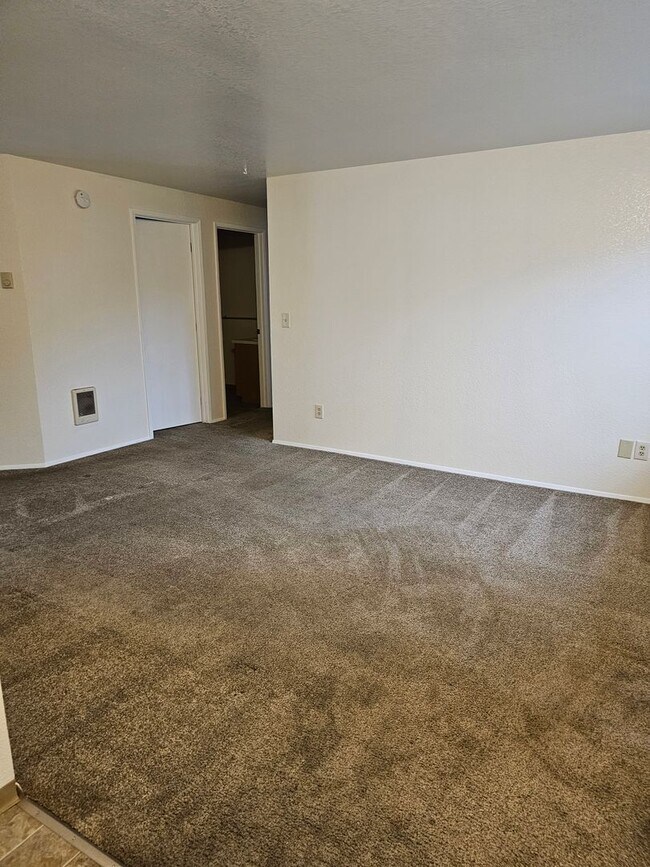 Photo - Duplex in West Valley!