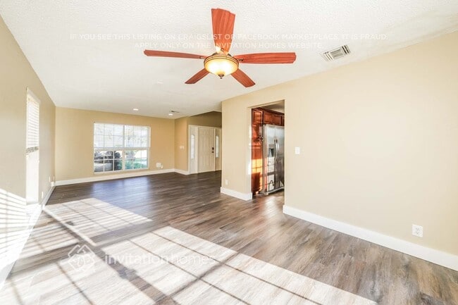 Photo - 22548 Middletown Dr