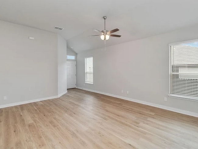 Photo - 358 Nespral Dr