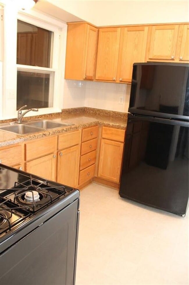 Photo - COMING SOON-2 Bedroom 1 Bathroom Home-1520 D Ave NE