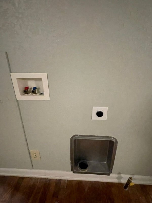 Photo - 404 E Madison St