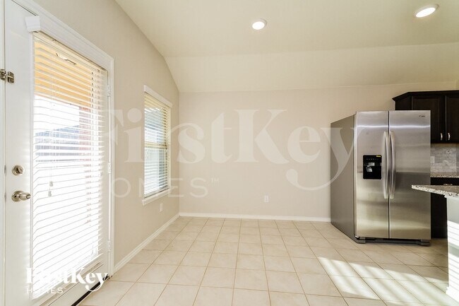 Photo - 1218 Meadow Creek Dr