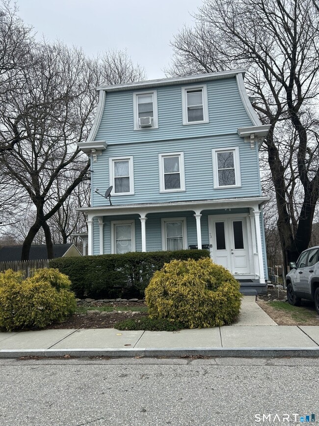 Building Photo - 73 Peck St Unit 2