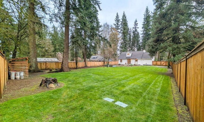 Photo - 115 E Jonathan Rd