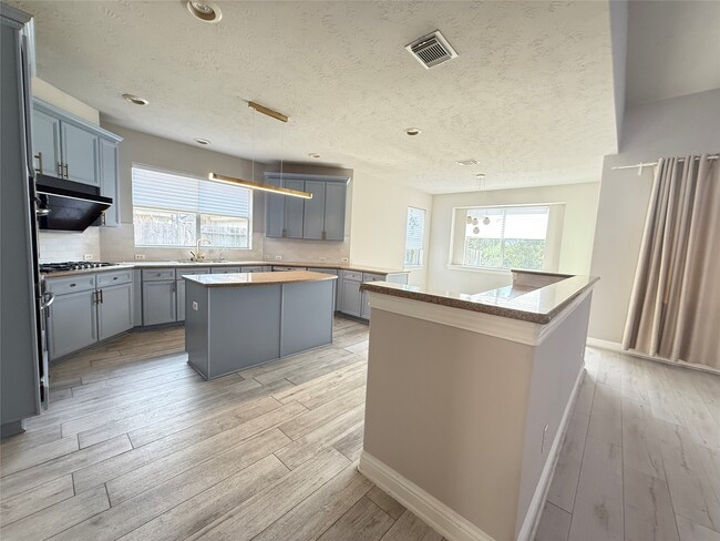 Building Photo - 13522 Schumann Trail