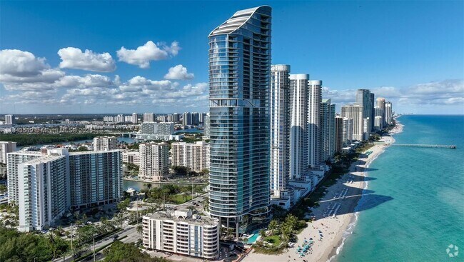 Building Photo - 15701 Collins Ave Unit 1004 Rental