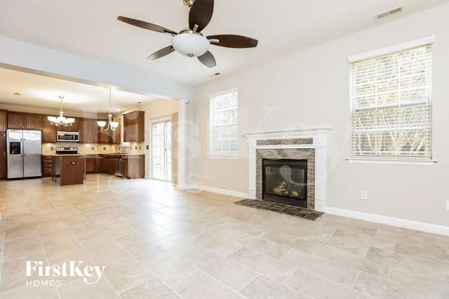Photo - 63 Sugarfield Ln
