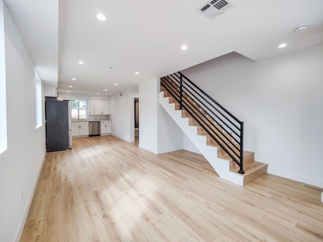 Photo - 3811 W Exposition Blvd Unit 3811