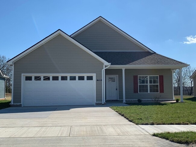 One-Level Home w/Privacy Fenced Backyard f... - One-Level Home w/Privacy Fenced Backyard f...