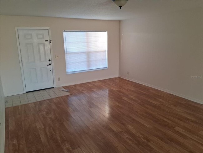 Photo - 5001 NW 31 St