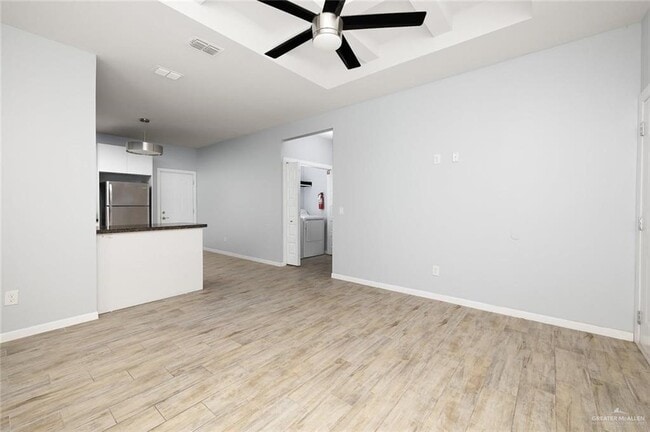 Photo - 10 Valeria St Unit 3