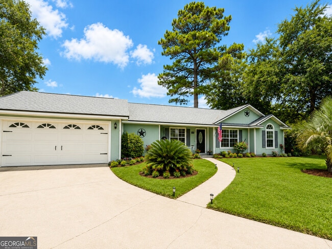 Photo - 102 Summer Dr