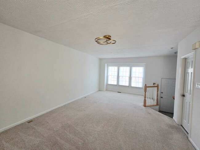 Photo - 18636 Clovercrest Cir