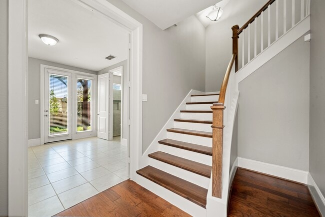 Building Photo - 6703 Highclere Manor Ln