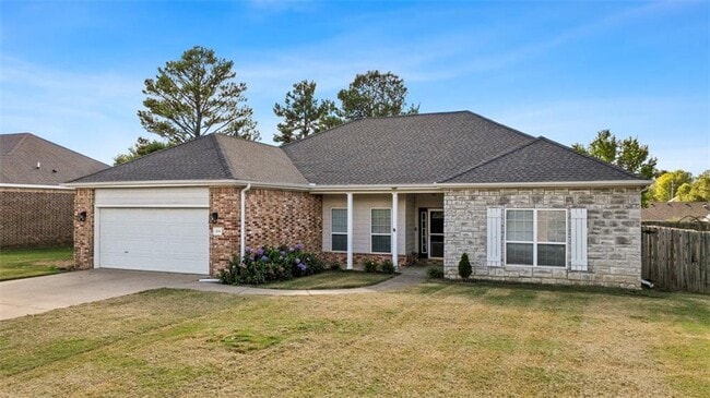 Photo - 1505 N Cannondale Dr House