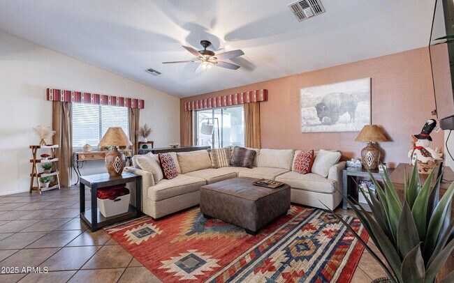 Photo - 16680 W Saguaro Ln