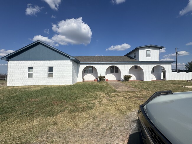 Photo - 3510 W 9th St