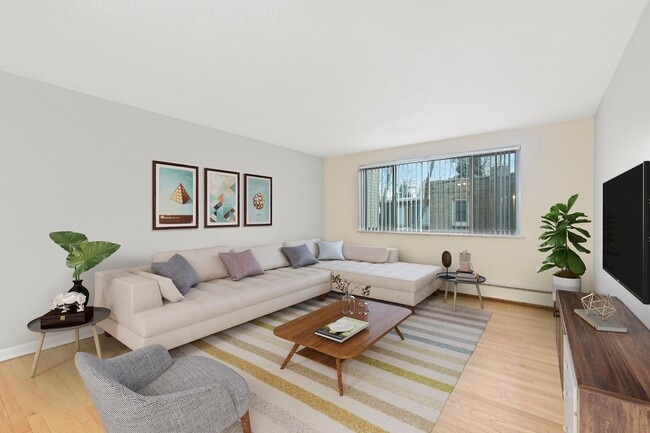 Photo - Kent Apartments