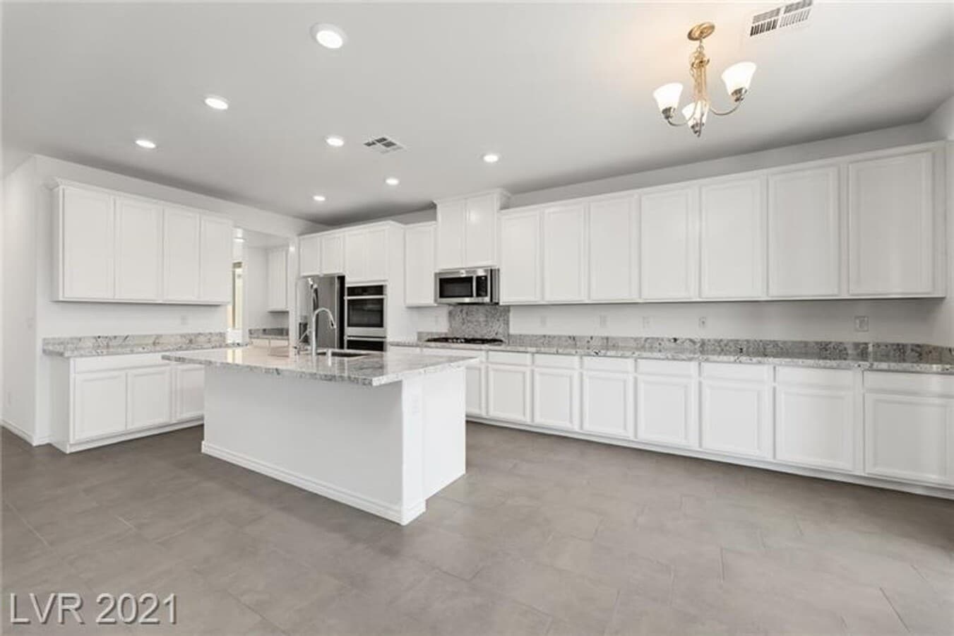 Photo - Brand new home in Southern Highlands!