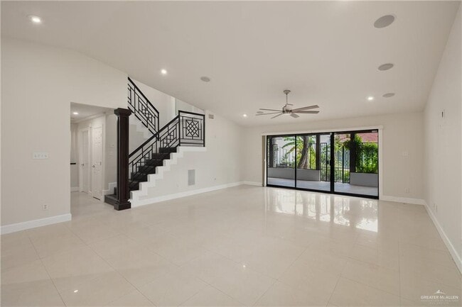 110 E Shasta Ave