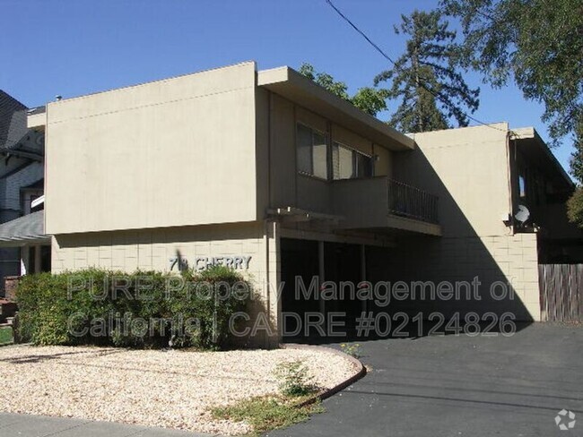 Building Photo - 713-3 Cherry Street Rental