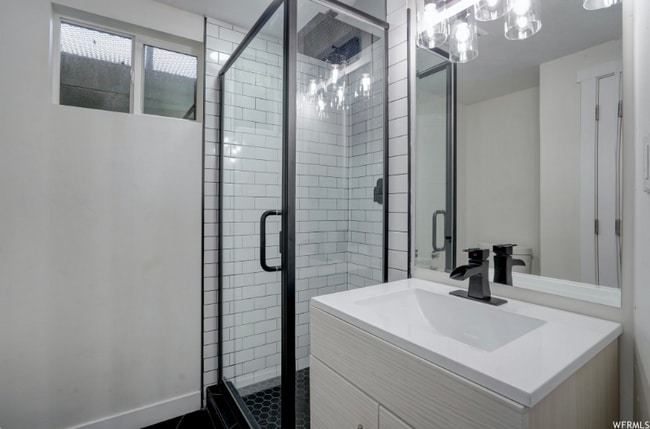 Photo - 4084 W 6200 S