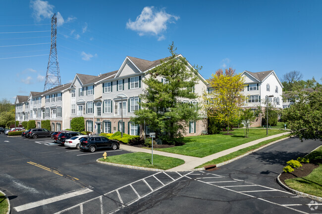 Building Photo - Warren Heights Rental
