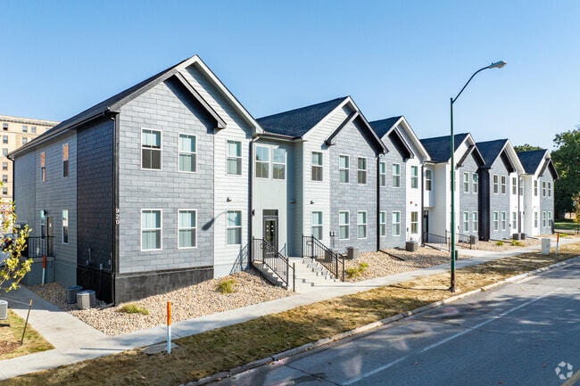 2nd Avenue Rowhomes