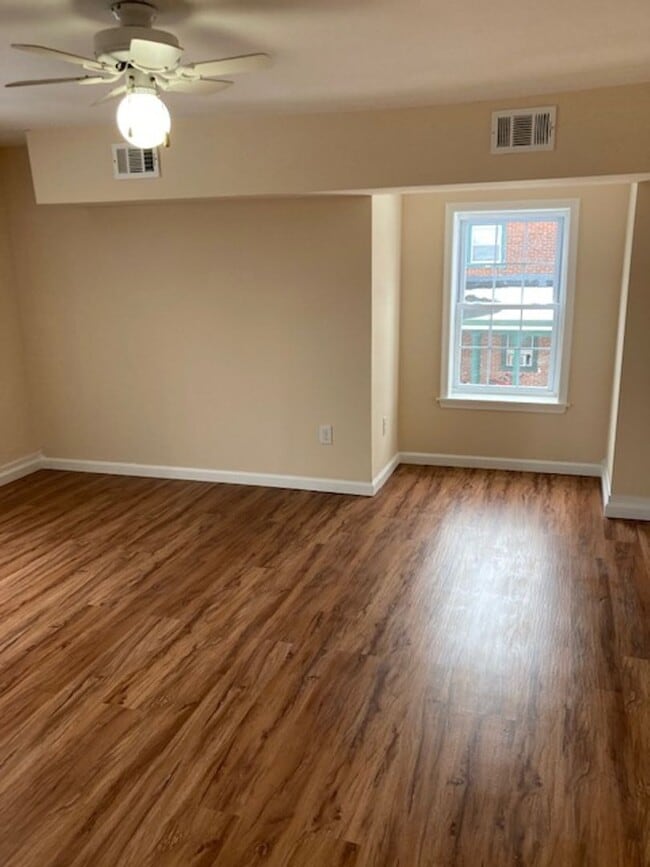 Photo - 4938 Unit APT 3 - 3rd Floor