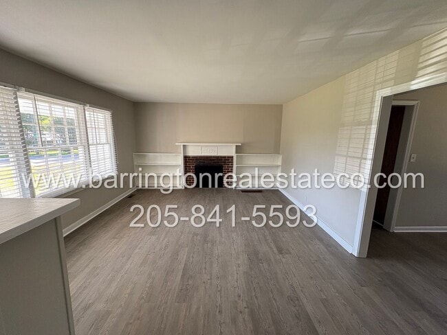 Photo - 2500 2nd St NW