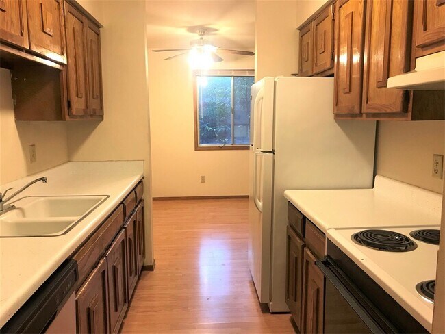 Heritage Circle Apartments