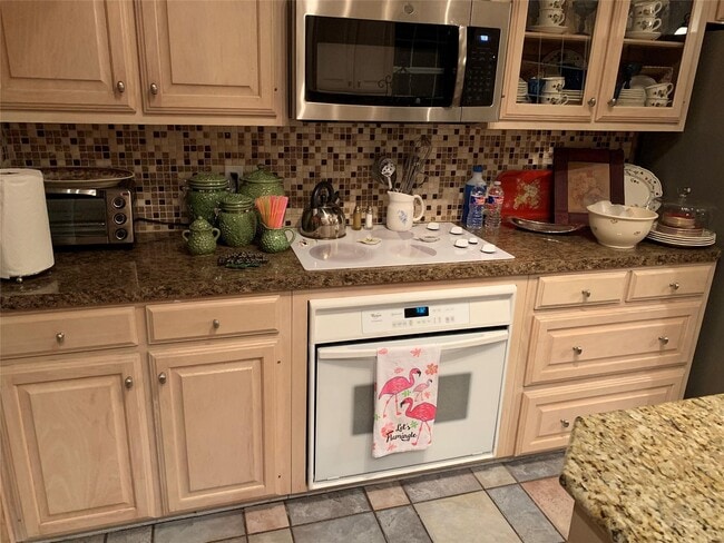 Photo - 1200 Western Ridge Dr