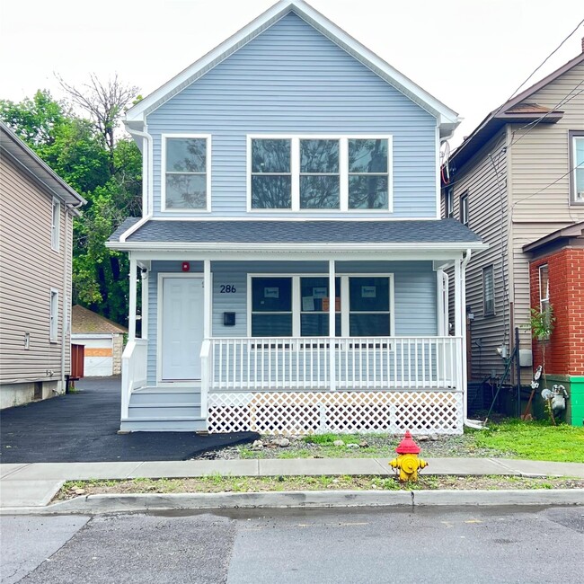 Photo - 286 S William St Apartment Unit 2
