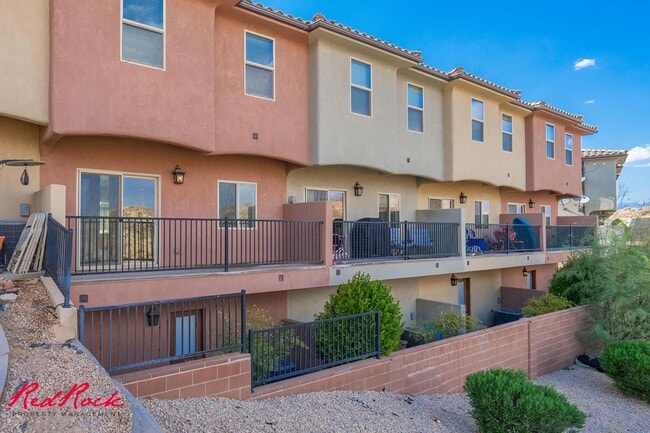 Photo - 2075 S Sir Monte Dr