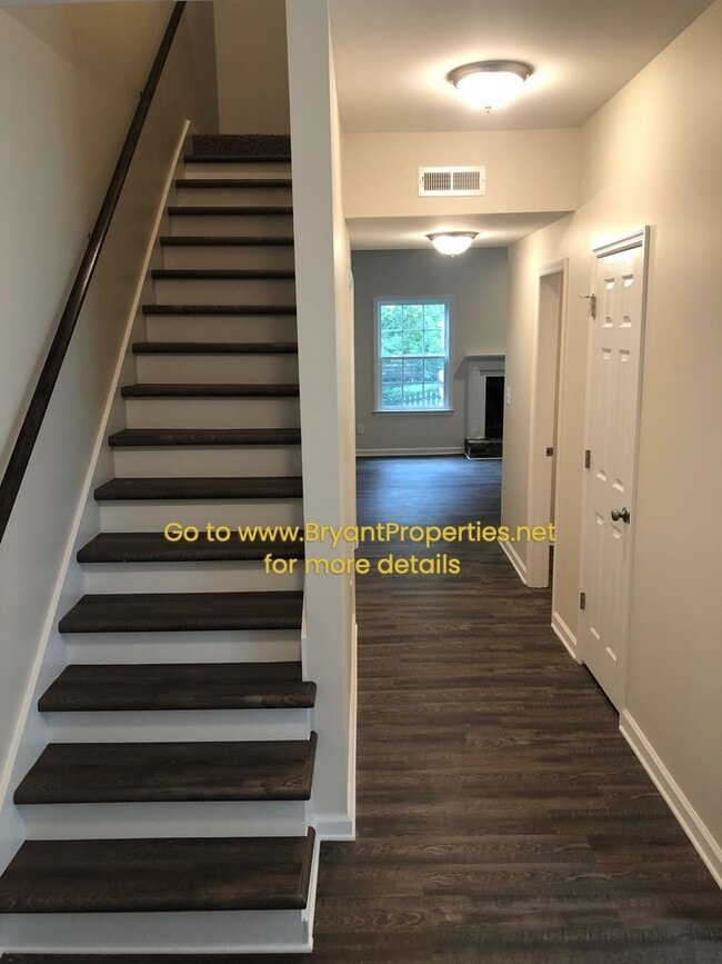 Photo - Nashville - Percy Priest -Airport Area