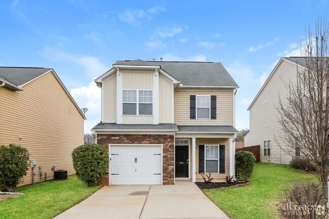 Building Photo - 303 Stonewood Crossing Dr Rental