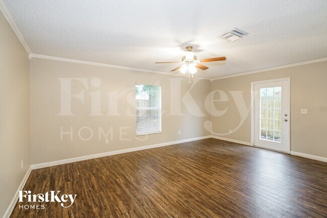 Photo - 812 W Sligh Ave