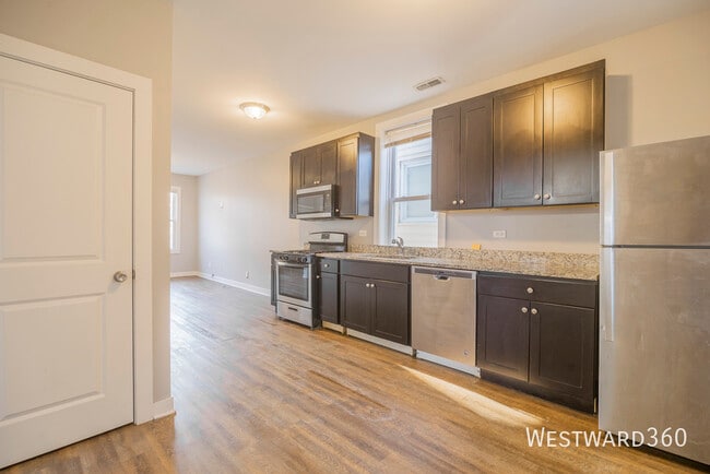 Photo - 3756 W George-2R Unit 2R