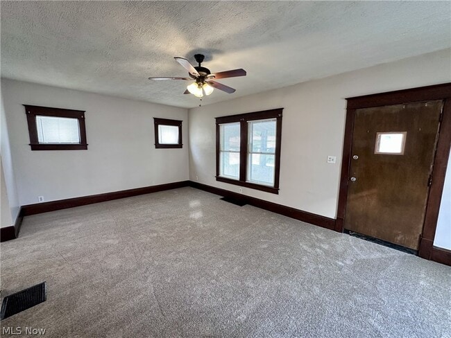 Photo - 2172 12th St SW