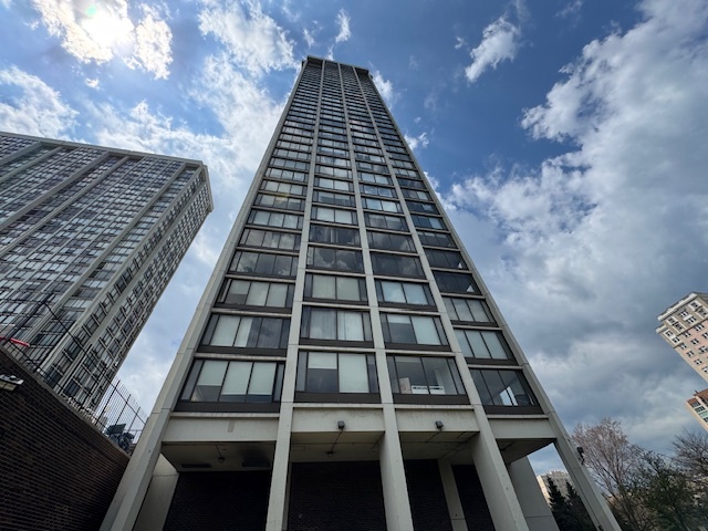 Photo - 5455 N Sheridan Rd Condo Unit #  03310