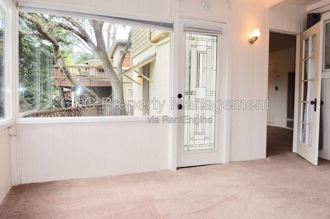 3 Dolores St