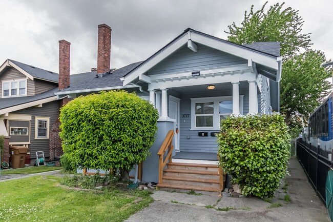 Adorable home with 3 Units in Tacoma - Adorable home with 3 Units in Tacoma Unidad A