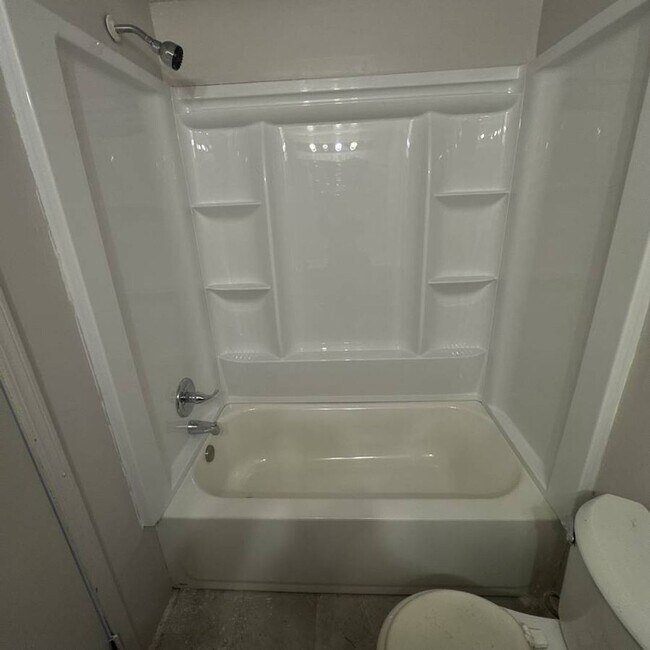 Photo - 2831 Saxton Rd Unit Apt#A