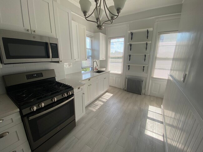 Photo - 441 Humboldt St