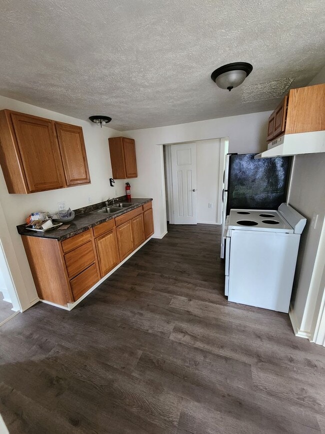 Photo - 511 S Michigan Ave Unit 511 S. Michigan Ave- Apt #1