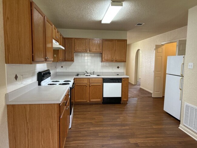 Photo - 1600 Dugger Cir Unit 1600 Dugger Cr  A