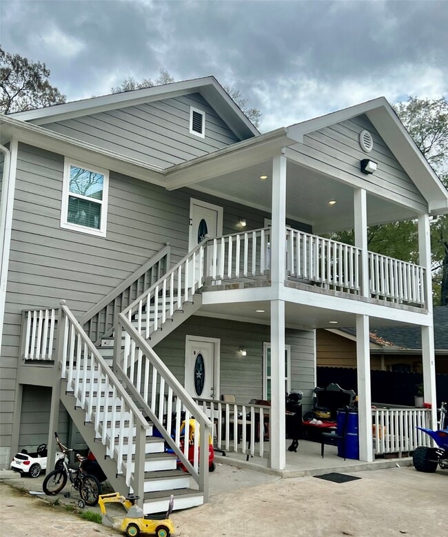 Building Photo - 24325 W Terrace Dr