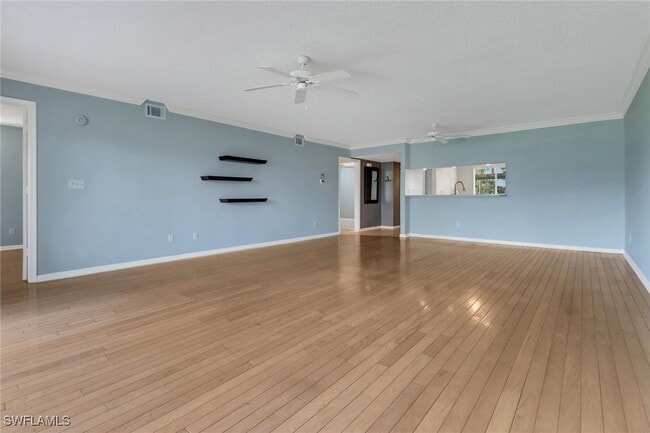 Building Photo - 4556 Andover Way Unit E106